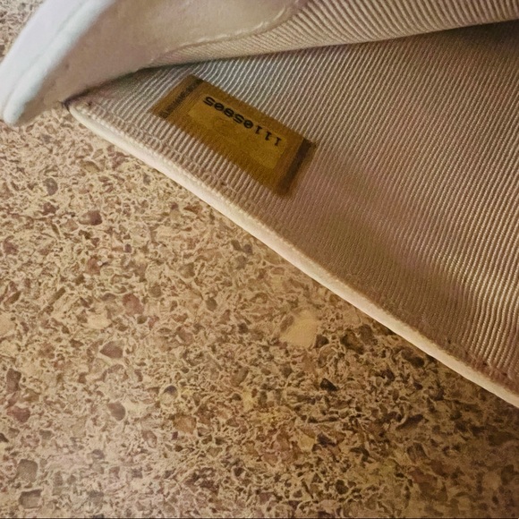 Chanel Crossbody wallet - Picture 9 of 10